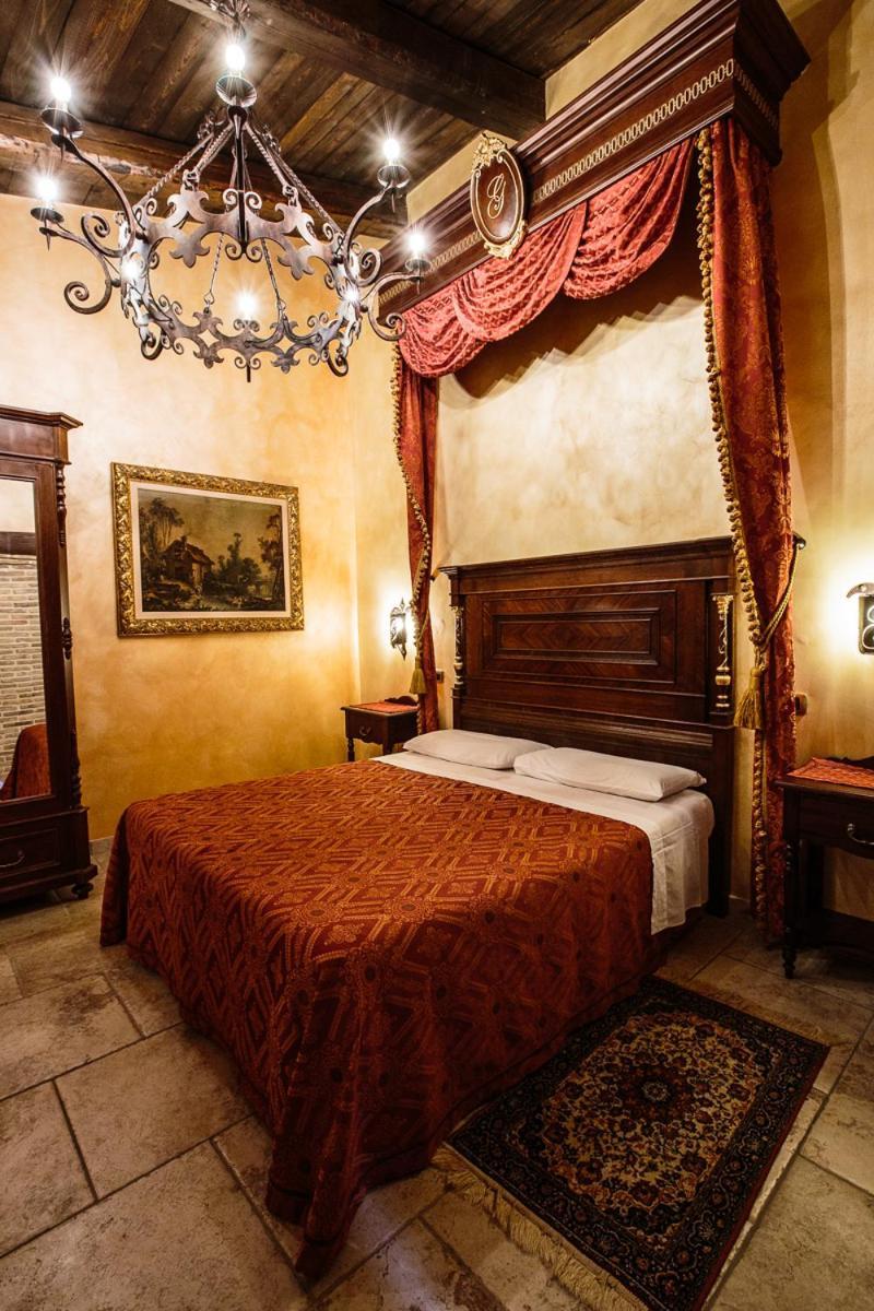 Hotel Guerrinuccio Celano Exterior photo