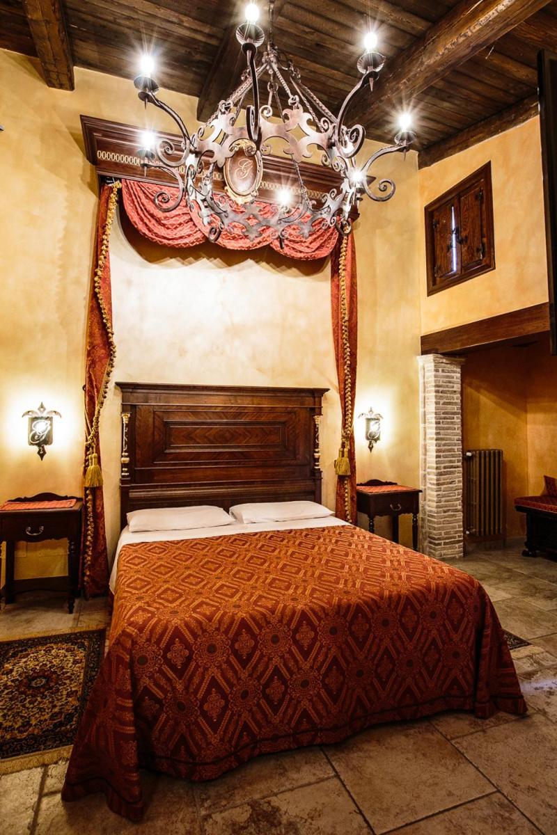 Hotel Guerrinuccio Celano Exterior photo