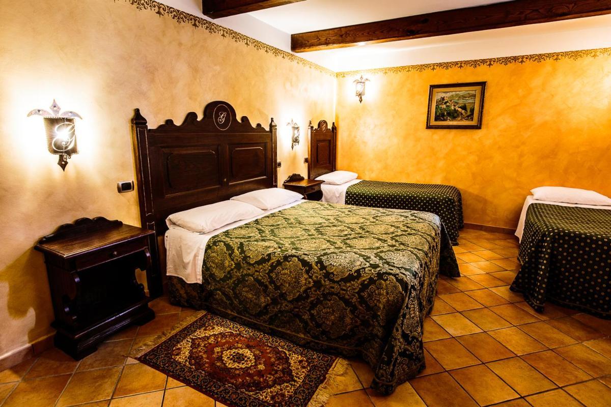 Hotel Guerrinuccio Celano Exterior photo